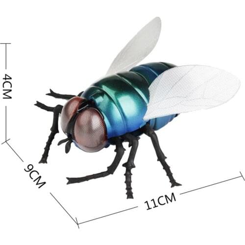 Remote Control Infrared Ainimal RC Fly Insect Creepy Prank Gag Toy Kid Gifts