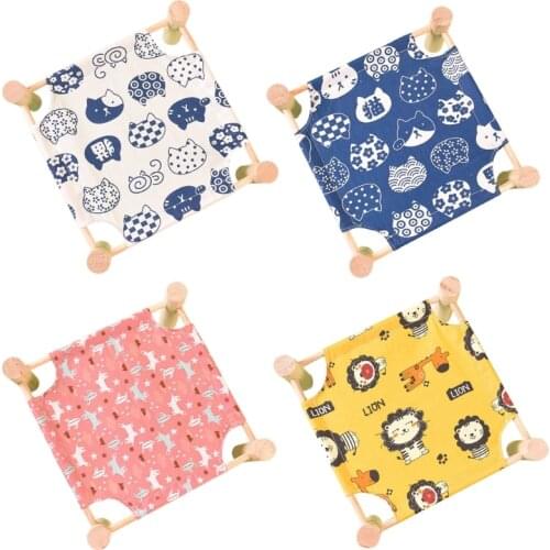 D7YB Detachable Wood Bed Hamster Toy Small Animal Hammock for Ferret Parrot Rat Rabbit Cute Print Patterns Cage Accessory