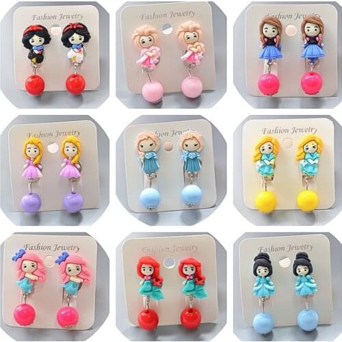 Hot Sell Children Earrings Frozen 2 Disney Kids Toys For Girl Candy Cute Cartoon Elsa Princess Girl Baby Ear Clip Earrings Pair
