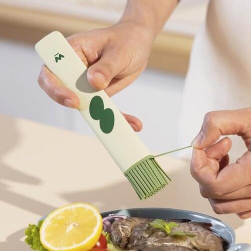 Basting Brush Creative Universal Baking Brush Oil Brush BBQ Grilling Brush Oil Brushes Liquid Oil Pastry Kitchen Bakeware