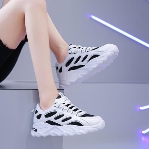 High Quality Shoes Light Weight Breathable Sock Shoes leisure Walking Shoes Outdoor women