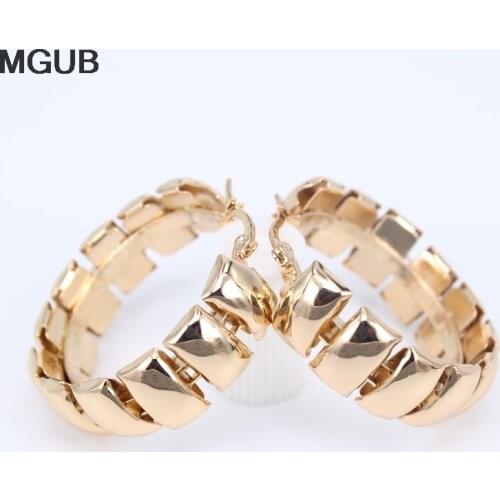 2020 New Design Fashion Big Smooth Circle Hoop Earrings for Women 40mm Stainless Steel Earrings Party Girl Gift Jewelry LH796