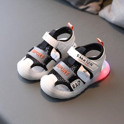 2021 Size21-30 Led Beach Sandals Summer Children Sandals for Girls 1-6 Years Boys Kids Beach Shoes Fashion Toddlers Sandalias