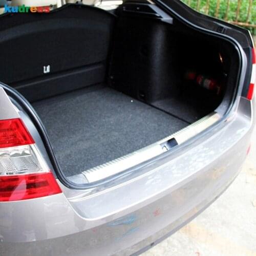 For Skoda Octavia III A7 2014 2015 Stainless Steel Car Rear Trunk Bumper Cover Trim Tailgate Dool Sill Protector Accessories