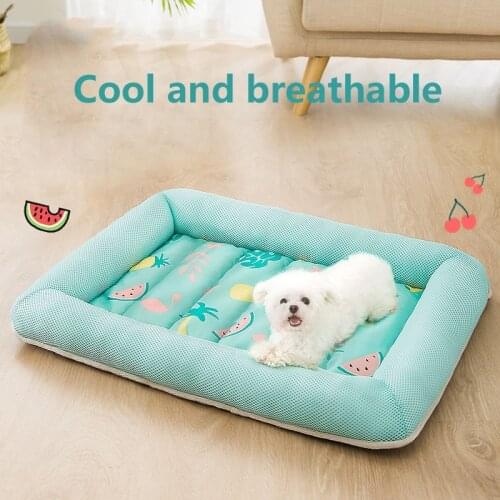 2021 new Summer Cooling Pet Dog Mat Ice Pad Dog Sleeping Mats For Dogs Cats Pet Kennel Top Quality Cool Cold Silk Bed