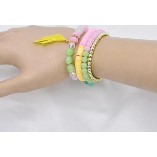 4Pcs/set Multicolors Acrylic Beaded Bracelets for Women Bohemian Feather Shell Pendant Strand Bracelet Beach Party Jewelry Gift