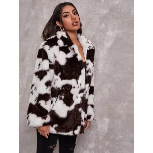 Donsignet Women's White Jackets