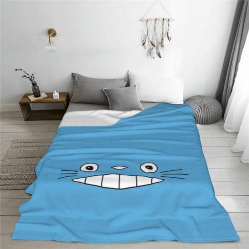 Winter throw warm flannel Totoros Lovely Cat blanket Anime blankets for airplane travel Bedspread Wrap