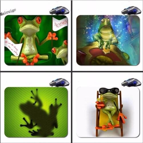 Frog Animal Gaming Desk Small Geme Mouse Pad Ergonomico Size 22x18cm/25x29cm Gamer Pc Compute Desk Mat for Laptop Table Pads