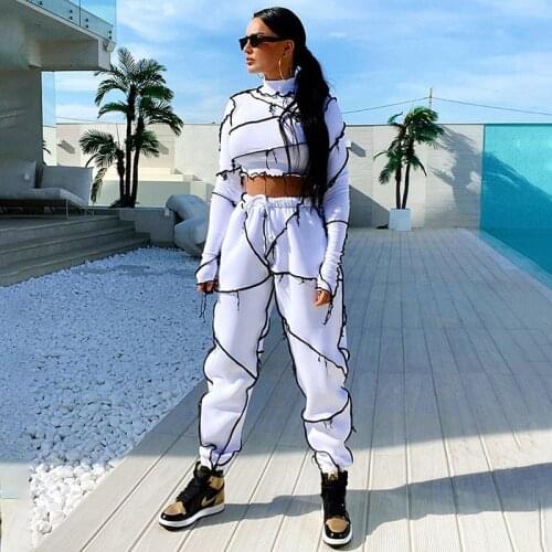 2021 Tracksuits Women Elegant Two-Pieces Suit Sets Female Stylish Long Sleeve Crop Top & Pant Zip Sets Joggers Women