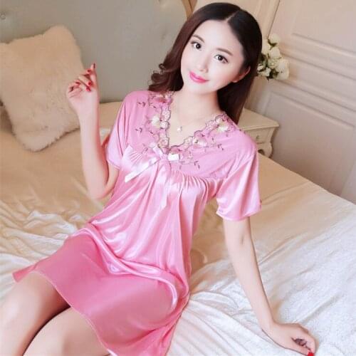 Lady New Summer Ice Silk Nightgown Girls Short Sleeve Silky Sexy Sleepwear Girls Leisure Homedress Female Soft Sleepdress B-6614