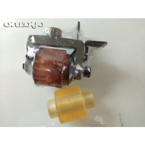 Industrial Sewing Machine Spare Parts Rubber Roller Wheel Assemble For Kansai 1702 Double Needle