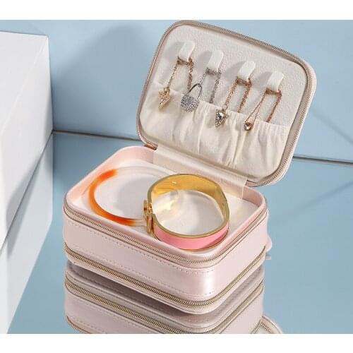 2020 Jewelry Casket Cosmetic Storage Box Makeup Packing Organizer Multi-function Earrings Ring Container Case Portable Leather