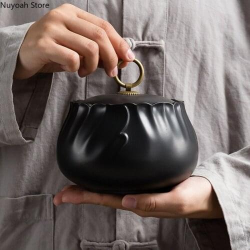 Household Purple Clay Tea Caddy Storage Pot Ceramic Sealed Pot Fresh-keeping Tea Caddy Tea Set Living Room Tea Table Decoration