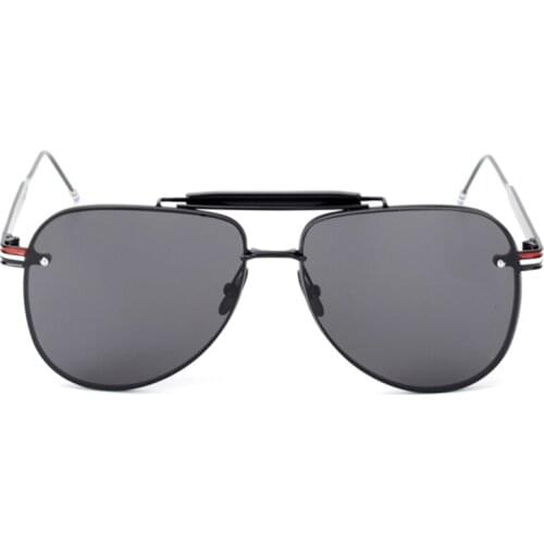Vintage Fashion Punk Style Alloy Pilot Sunglasses Windproof Design Polarized Coating Lens Original Quality Women Man Eyeglasses