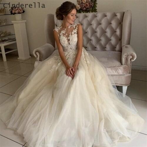 Cinderella Ivory Color Halter Sleeveless A-Line Side Slit Sweep Train Tulle Lace Applique Wedding Dresses vestido de noiva