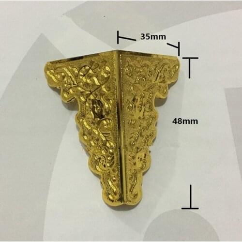 Gold Color Plastic Corner Decoration Wooden Box Corners,Decor Triangle Rattan Carved,Chinese Furniture Cover,35*35*48mm,20Pcs