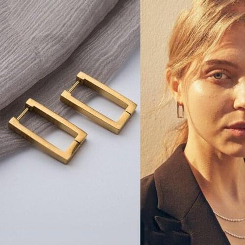 Korean Style Rectangular Hoop Earrings for Women Fashion Jewelry 2021 Trend Square Hollow Metal Unusual Earrings Vintage Jewelry