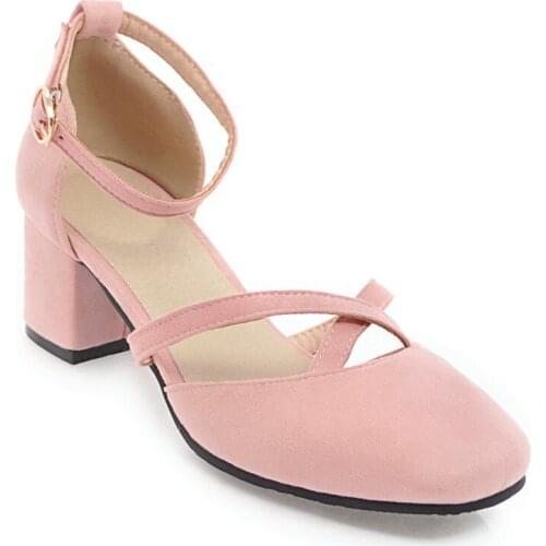 Students in the summer of 2018 the new joker with thick with 32 18322-46 yards sweet hollow sandals boom