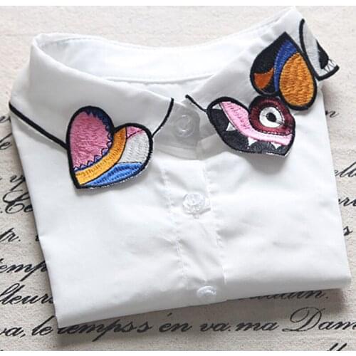 Fake collar shirt embroidery white Cute color embroidery love small lap fake collar purchasing wholesale dropshipping