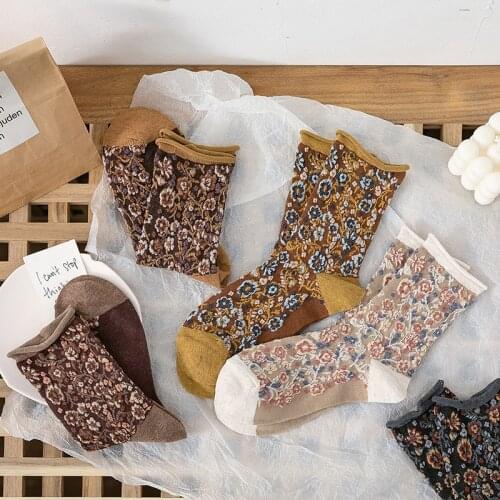 Korean Cotton Floral Printed Woman Socks Harajuku Autumn Street Socks Women Girls Tube Socks TJ3011