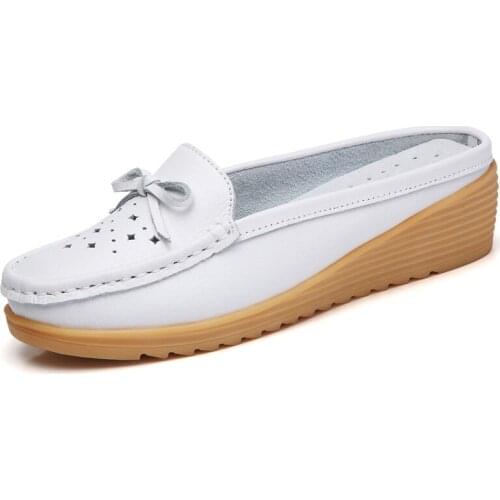 Summer Women Hole Platform Slipper Floral Flats Breathable Leather Casual Shoes Slip-on Comfortable Nurses Shoes Wedges Sandals