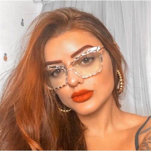2020 New Optical Glasses Oversized Cat Eye Glasses Frame Designer Crystal Fashion Woman Transparent Eyewears Frame