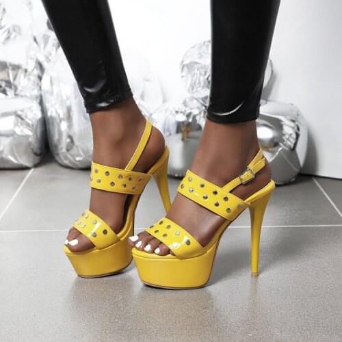 Super high heel sandals riveted European and American suede womens shoes summer 2020 new buckle waterproof platform large women