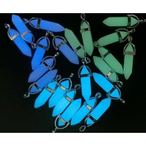 100 PCS Factory Outlet Luminous Natural Moonstone Necklace Pendant Glow in Dark Womens Jewelry Making Female Choker Pendants