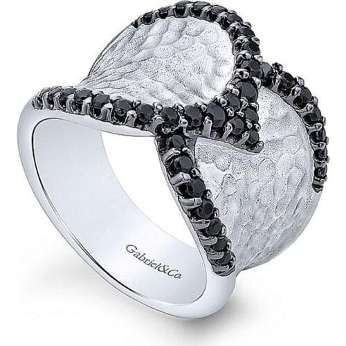 Unique Style black and white Color Retro overlapping Finger Rings For Women Gift Luxury Wedding Band Rhinestone Rings