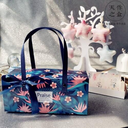 10pcs/pack Wedding Birthday Party With Handle Celebration Decor Gift Bag Recyclable DIY Paper Bags Macaron cake dessert box