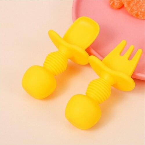 7@# 1Pair Convenient Colorful Teethers Silicone Teethers Baby Teething Necklace Toy Food Grade Silicone Cartoon Nursing Tiny Rod