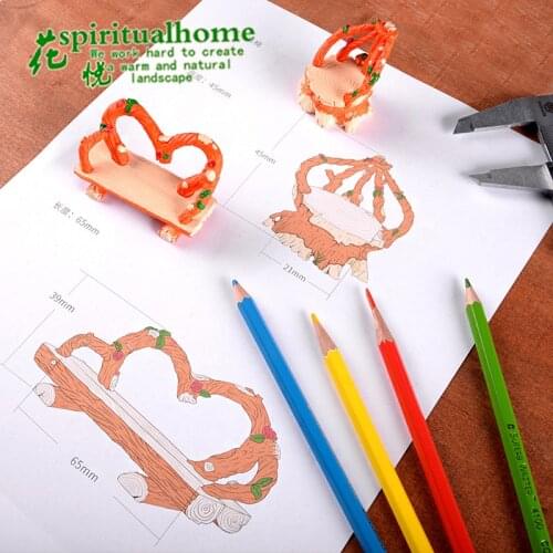 Random Simulation Small Heart Style Chair Furniture Model Toys for Doll House Decoration Dollhouse Miniature Accessories