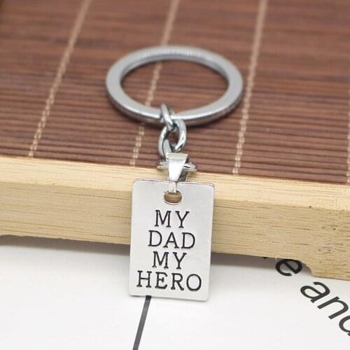 2021 New Dad Father Gifts Keychain From Daughter Fathers Day Birthday Gift for Father Daddy Thanksgiving Day Present To Papa