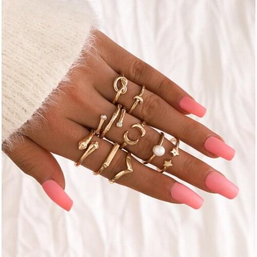 9Pcs/Set Women Fashion Gold Color Ring Exquisite Pearl Moon Star Snake Knotted Geometric Opening Ring Set Lady Jewelry Gifts