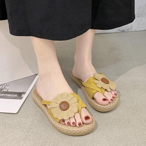 Boho Slippers Women Summer Fashion Beach Wear Cute Flowers Patchwork Female Outside Flowers Slides No Slip Flats Shoes