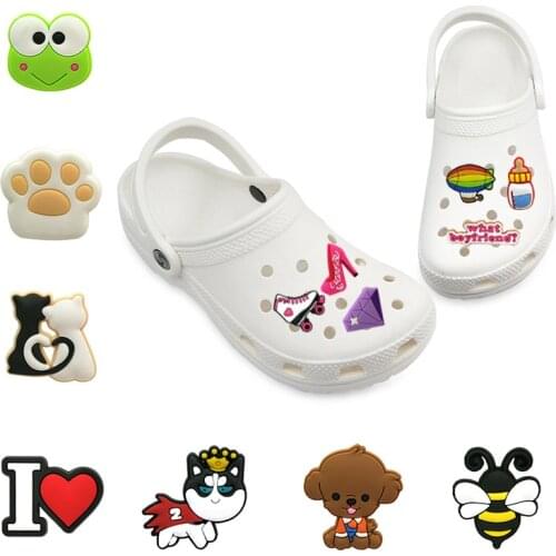 1-2pcs Animals Husky PVC Shoe Charms Dog Cat Shoe Accessories Bee Frog Decorations Baby Bottle Diamond Ornaments Kids Gift