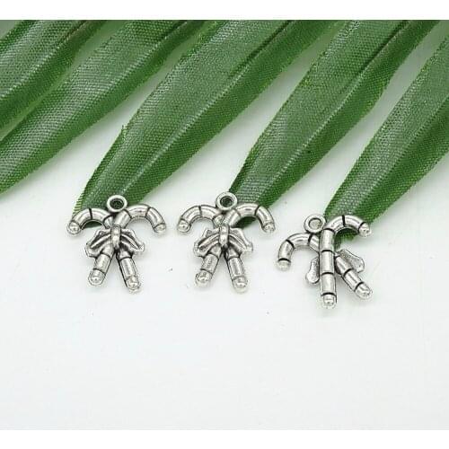 Metal Zinc Alloy Antique Silver Christmas Umbrella Pendant Charms DIY Jewelry Accessories Wholesales