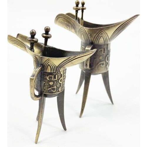 50ml 3-Legged Vodka Glasses Metal Vintage Goblet Chinese-Style Ancient Drinkware Gift Cup Shot Glass Unique Wine Art Ornaments