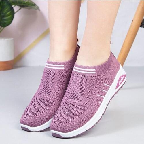 2021 New Women Shoes Fashion Socks Sneakers Women Basket Femme Vulcanize Shoes Sport Sneakers Woman Slip on Zapatillas Mujer