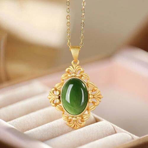 S925 Sterling Silver Natural Hetian Jade Green Jade South Red Female Pendant Baroque Retro Personalized Womens Necklace Pendant