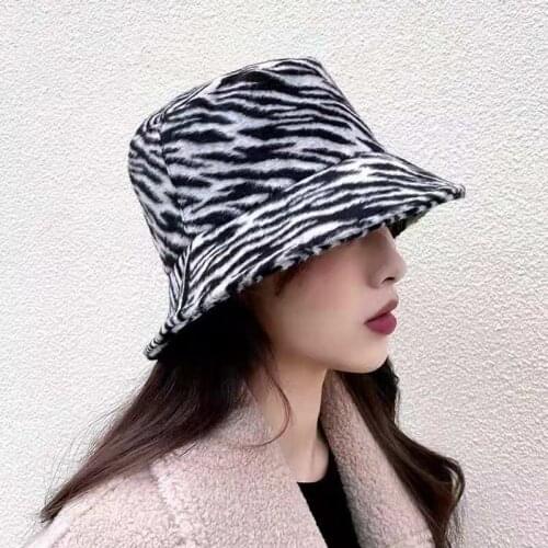 2021 Winter Warm Thicken Bucket Hat for Women Zebra pattern Leopard Fisherman Cap Fleece