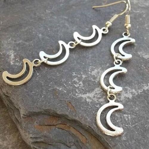 Moon with Chains Earring and Ear Cuff, Gothic Ear Cuff with Chain, Gothic Earrings