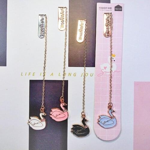 2pcs Reading Page Folder Bookmarks for Books Swan Metal Pendant Bookmark Page Folder Memo Clip Book Mark Teacher Supplies