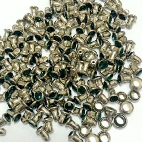 New Coming DIY100PCS 4mm CZ+++ Hardware Dark Emerald Crystal Rivets Leather Craft Punk Studs Fit DIY Hand Making Shipping Free