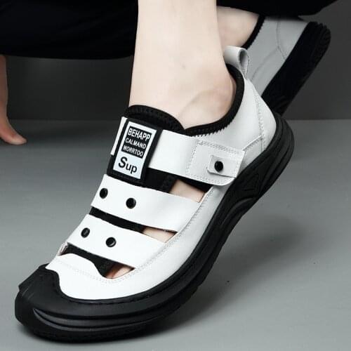 Mens shoes 2021 summer new mens middle-aged and old dad leather sandals mens Baotou casual shoe slip-resistant wear-resistant