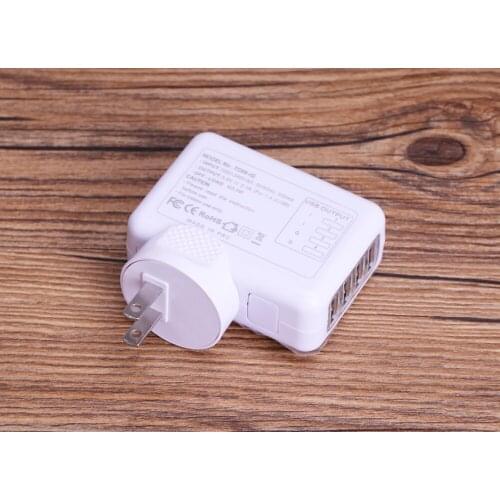 2.1A 4 Port USB Charger Universal USB Wall Charger AC Mobile Phone Charger Travel Plug for iPhone 11 8 7 for Samsung S20 Android