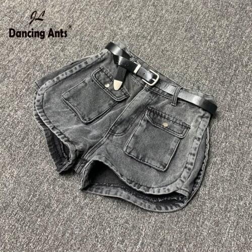 Dancing JL Ants Women's Travel Shorts