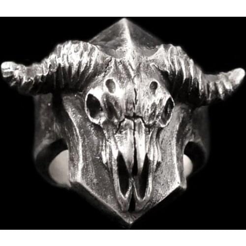 Mens Fashion Sheep Bone Shield Ram Skull Ring 316L Stainless Steel Rock Punk Biker Jewelry Silver Color