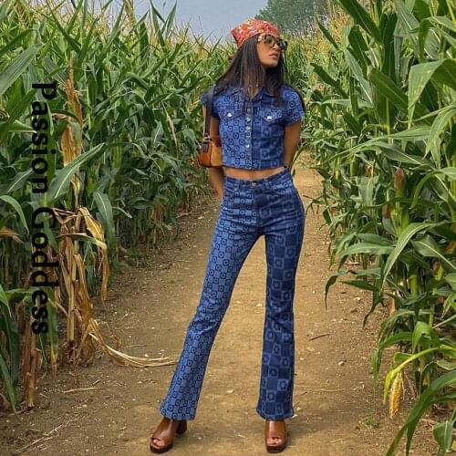 Y2k Style Vintage Women Printed Crop Shirts Heart-shaped Single-breasted Turn Down Collar T Shirt Streetwear Summer Cute Outfits